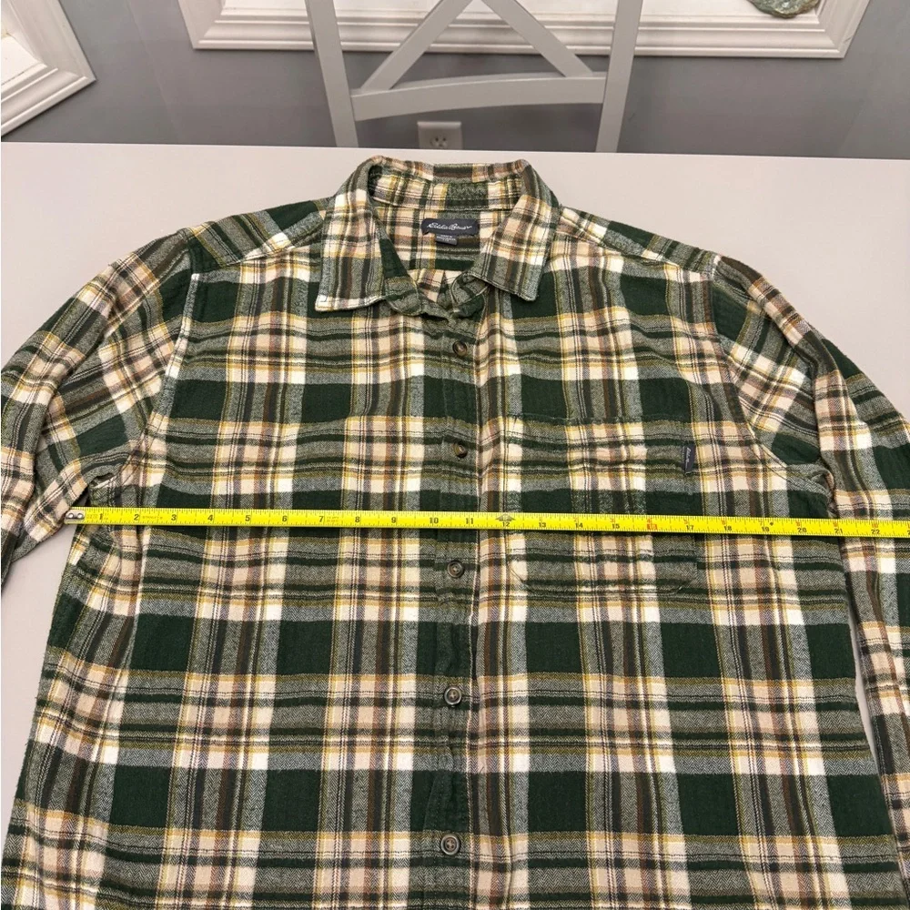 Eddie Bauer classic plaid